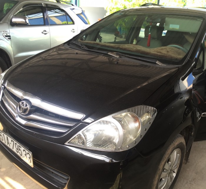 Toyota Innova G 2k6 lên phom 2k10 full đồ chơi