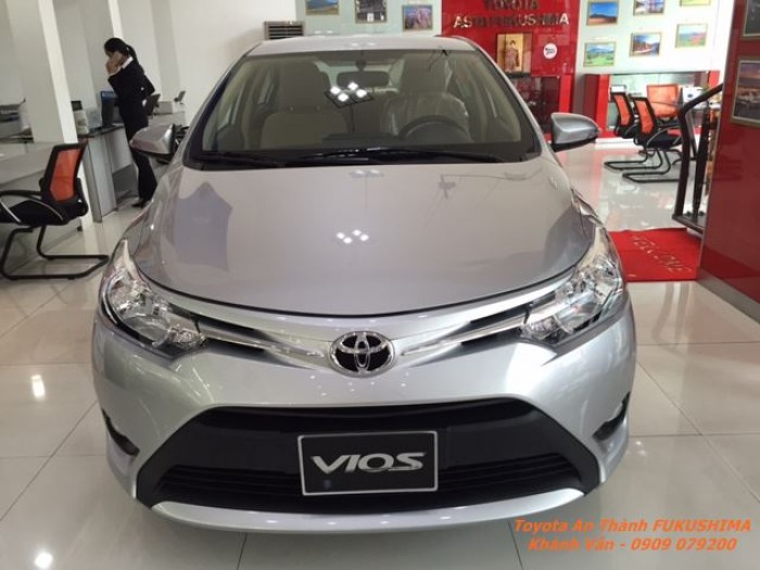 Toyota Vios 1.5E model 2017 trả trước 80tr, Tháng 9 bán xe giá vốn