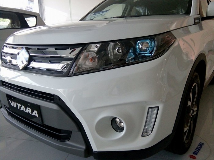Khuyến mãi cực sốc tặng trọn gói đăng kí xe, chỉ với 779 triệu đồng rinh về ngay VITARA 2016