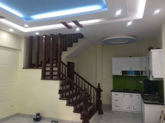 Bán nhà Triều Khúc- Thanh Xuân 32,6m2* 4 tầng, 6m sân riêng. Giá 1.82 tỷ