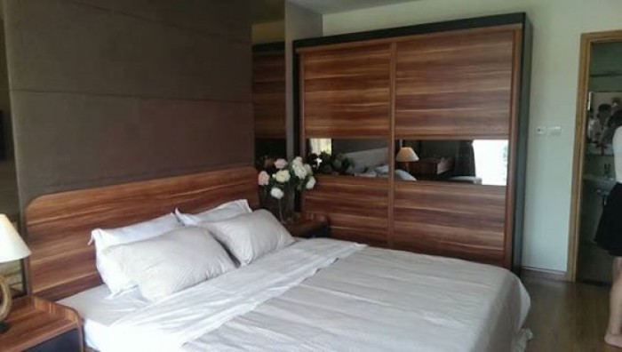 Cho thuê nhà cấp 4 MT đường Lê Đình Lý, trống suốt, kinh doanh tốt chỉ 12 triệu/tháng