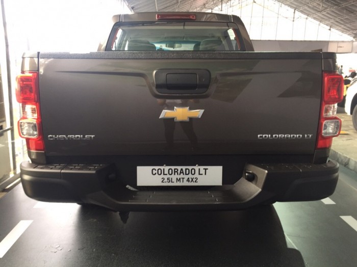 Vua bán tải 2016, Chevrolet Colorado giá cực sốc, km khủng 20tr