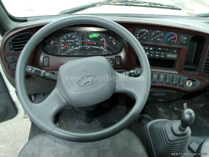 Xe Hyundai HD72 tải tự đổ 4 m3 giá rẻ, có sẵn, giao xe toàn quốc