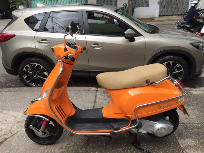 Vespa s đèn vuông màu cam 125 ie xe keng