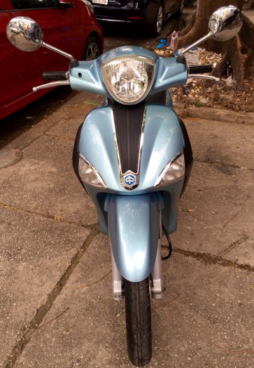 Liberty 125ie 10/2011 màu xanh xe keng