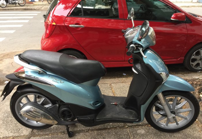 Liberty 125ie 10/2011 màu xanh xe keng