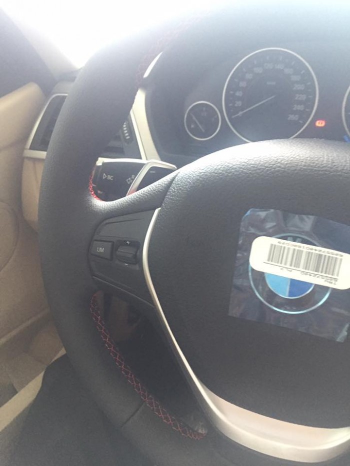 BMW 330i độc nhất miền trung. Phân phối chính hãng. Khuyến mãi đặt biệt dịp khai trương Showroom