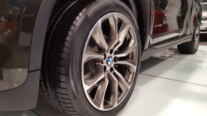 BMW X6, giới thiệu sản phẩm mới nhân dịp ra mắt Showroom Đà Nẵng