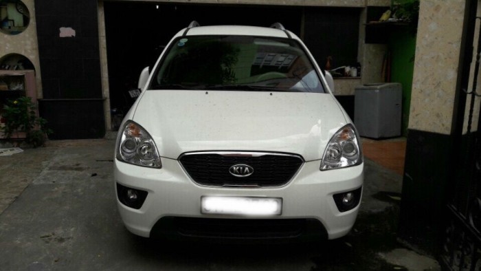 Kia carens 2015 2.0mt màu trắng