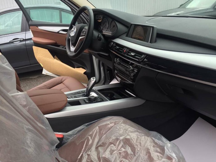 BMW X5 2017, màu trắng, nhập khẩu, tặng trước bạ khủng!