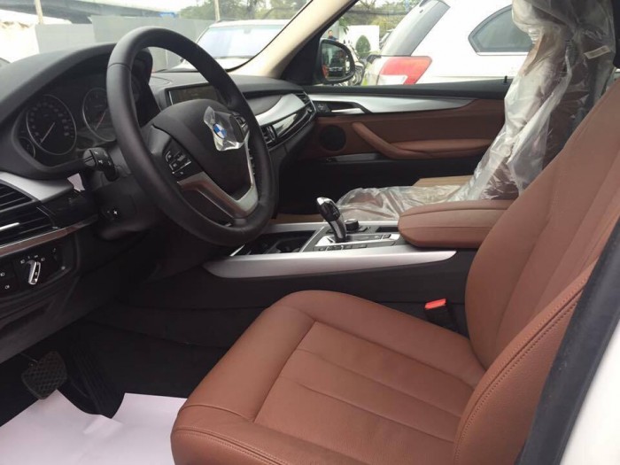 BMW X5 2017, màu trắng, nhập khẩu, tặng trước bạ khủng!
