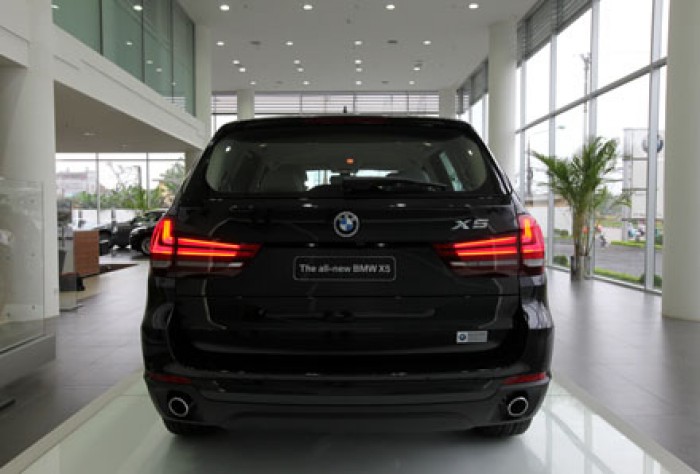 BMW X5 2017, màu trắng, nhập khẩu, tặng trước bạ khủng!