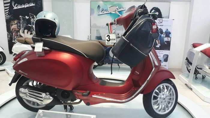 Khuyến mãi lớn nhất trong năm gần 10 triệu khi mua xe vespa sprint ABS và primavera ABS