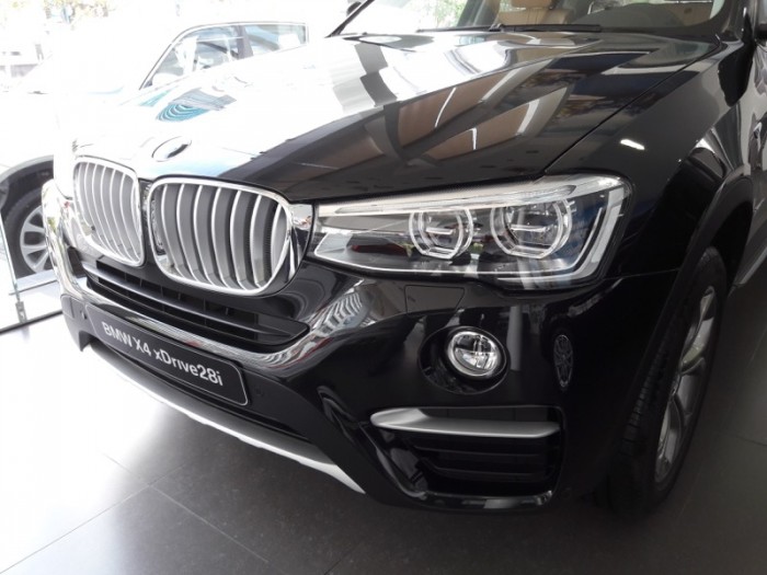 Bán xe BMW X4 2016, màu đen, nhập khẩu nguyên chiếc, ưu đãi lớn.