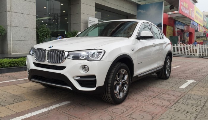 Bán xe BMW X4 2016, màu đen, nhập khẩu nguyên chiếc, ưu đãi lớn.