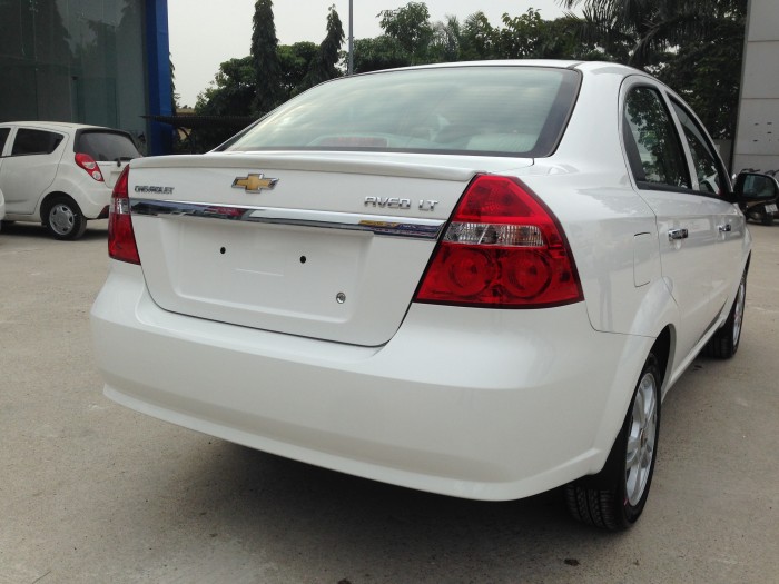 Bán xe chevrolet aveo MT 2016 giá tốt
