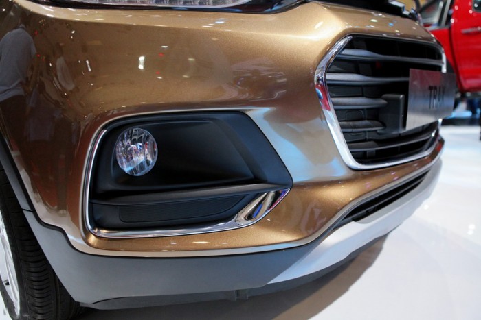 Chevrolet Trax 2017, nhập khẩu nguyên chiếc, trả góp 90%
