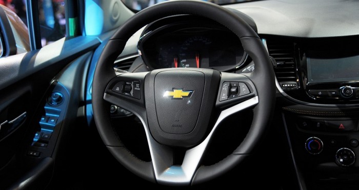 Chevrolet Trax 2017, nhập khẩu nguyên chiếc, trả góp 90%