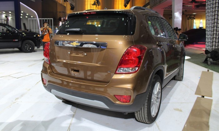 Chevrolet Trax 2017, nhập khẩu nguyên chiếc, trả góp 90%