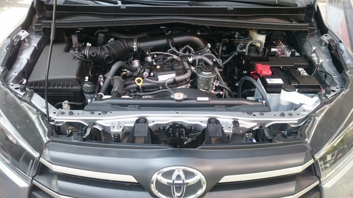 Cần bán xe toyota innova 2.0 g đời 2018 Giá 800 triệu