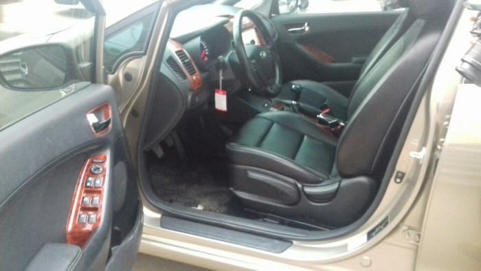 Kia k3 1.6mt 2015 màu vàng sang trọng