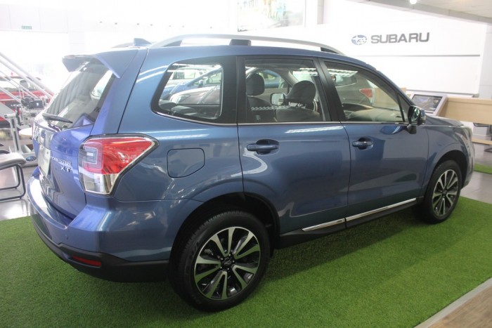 Xe Subaru Forester 2017 dòng xe Suv 5 chỗ, máy xăng, số tự động.