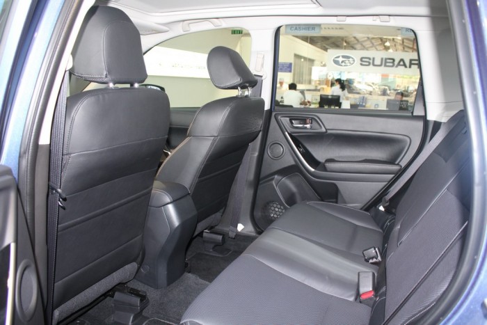 Xe Subaru Forester 2017 dòng xe Suv 5 chỗ, máy xăng, số tự động.