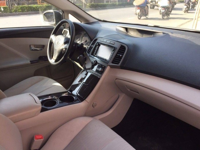 Bán Toyota Venza 2.7L2009 Nhập Mỹ, đăng ký 2010 Màu đen