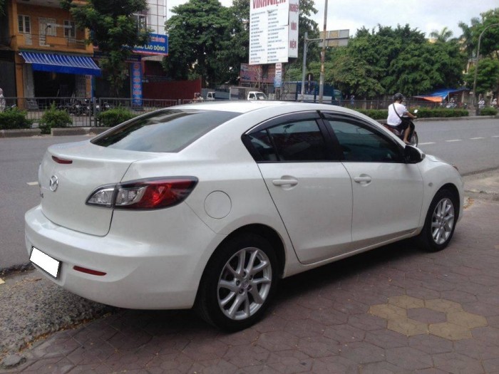 Bán Mazda 3S 2014 bản 1.6AT sedan, xe chính chủ tư nhân, cực mới