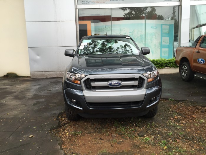 Ford ranger mới 100%