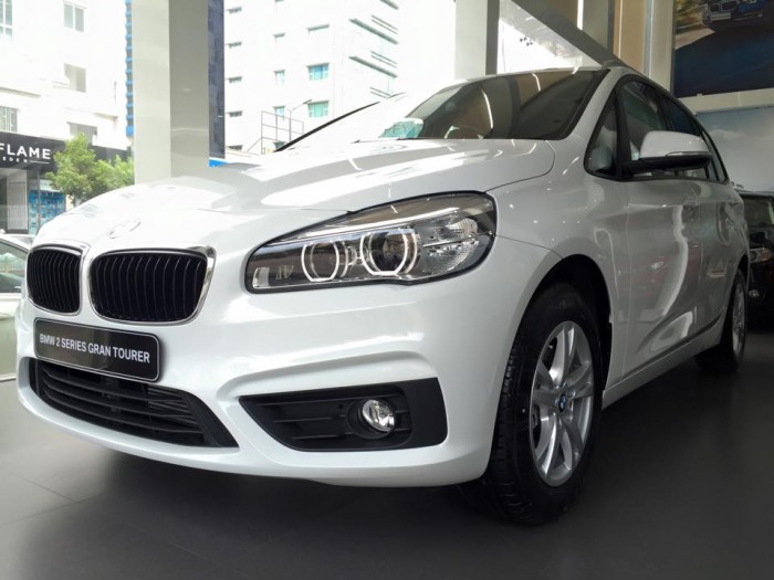 BMW 2 Series 218i Gran Tourer 2017 MPV 7 chỗ cho gia đình