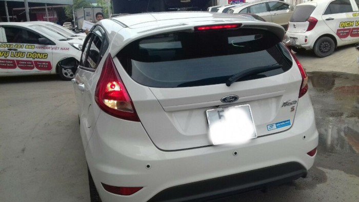 Ford fiesta 2013 số tự động bản s