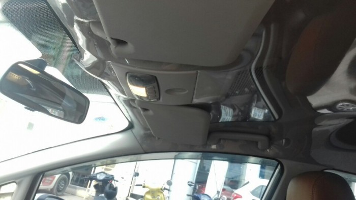 Ford fiesta 2013 số tự động bản s
