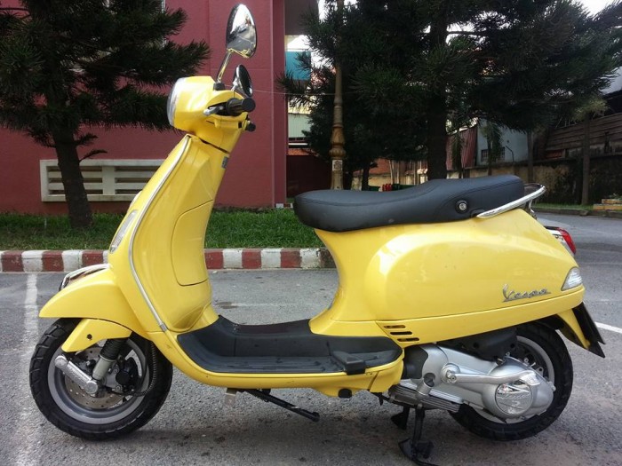 Piaggio Vespa LX 125cc Vàng Nguyên Zin 100% Mới Đẹp Lonh Lanh. - Chính Chủ