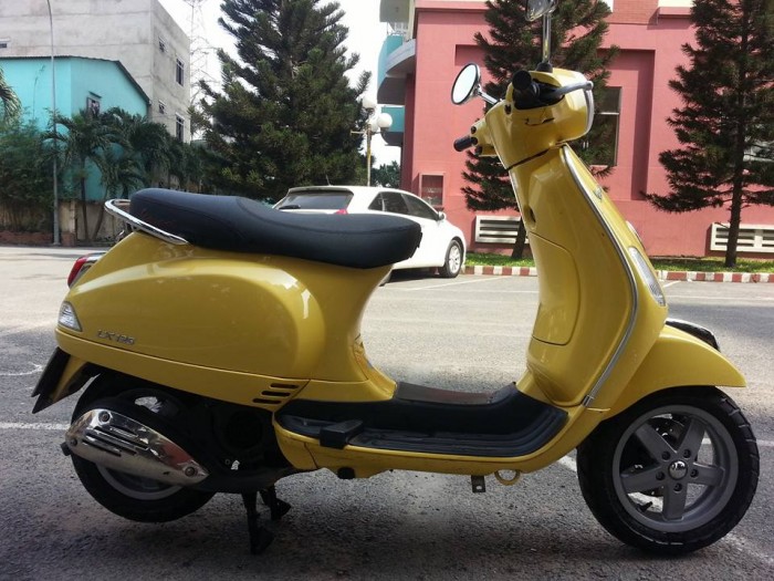 Piaggio Vespa LX 125cc Vàng Nguyên Zin 100% Mới Đẹp Lonh Lanh. - Chính Chủ