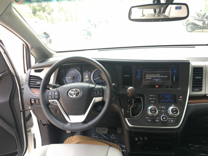 Toyota Sienna Limited AWD màu trắng nhập Mỹ 2016 xe giao ngay