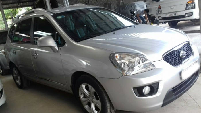 Kia carens 2015 2.0mt màu bạc