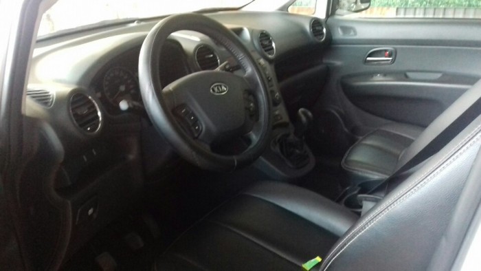 Kia carens 2015 2.0mt màu bạc