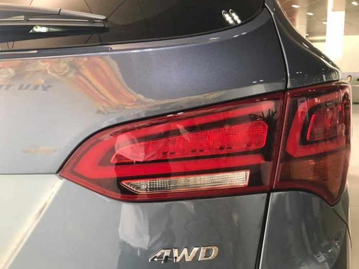 Sắm ngay Hyundai Santa fe 2016 đỏ xăng đặc biệt, giảm giá cực sốc lên đến 50 triệu