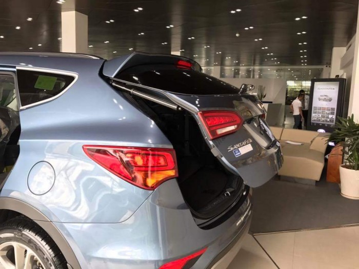 Sắm ngay Hyundai Santa fe 2016 đỏ xăng đặc biệt, giảm giá cực sốc lên đến 50 triệu
