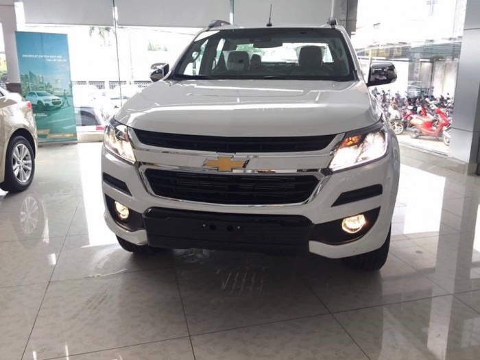 Xe Bán tải Colorado 2.8LTZ AT 2017 Cao cấp nhập khẩu giá tốt, giao xe liền