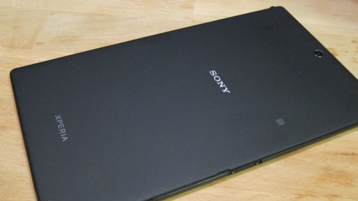 Sony z3 tablet wifi only hàng xách tay nguyên zin, máy bao đẹp như mới, không trầy xước2