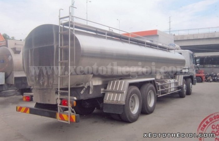 Xe Daewoo M9CEF - Bồn chở sữa  16 m3, có lớp cách nhiệt bảo vệ