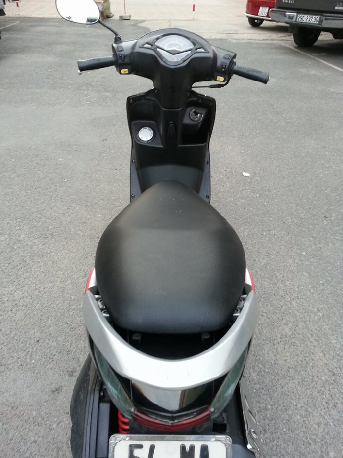 Kymco Candy 50cc Lưu Thông Không Bằng Lái Mới Đẹp Long Lanh Nguyên Zin 100%