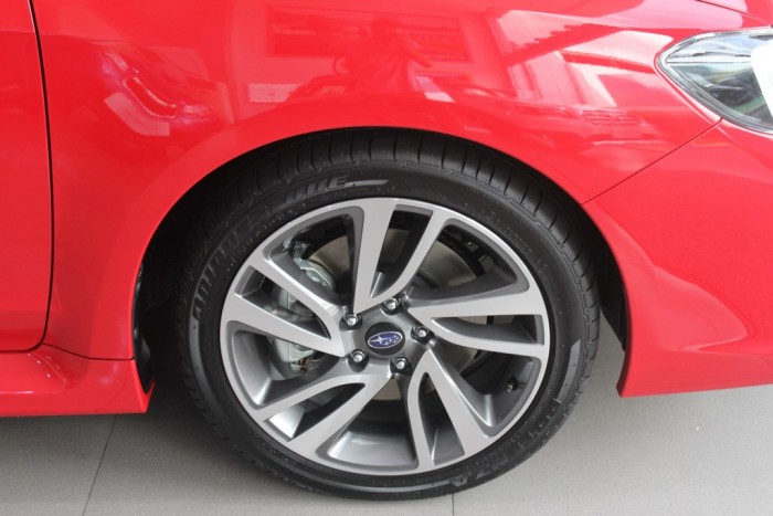 Xe Subaru Levorg 2017 dòng xe Sedan 4 chỗ, máy xăng, số tự động.