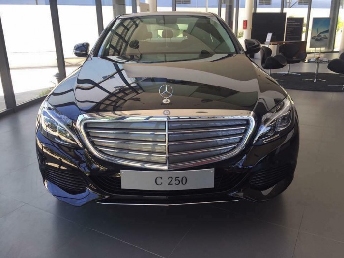 Bán xe Mercedes Benz C250, đủ màu giao ngay toàn quốc