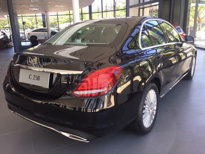 Bán xe Mercedes Benz C250, đủ màu giao ngay toàn quốc