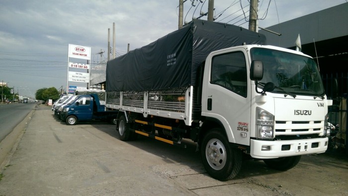 XE TẢI ISUZU 8T2 THÙNG MUI BẠT