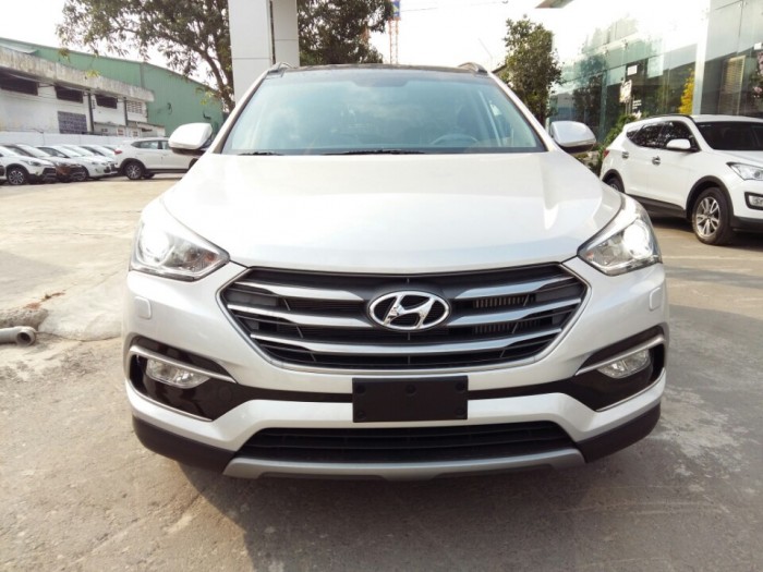 Hyundai Santafe khuyến mãi hấp dẫn nhất năm 2017.