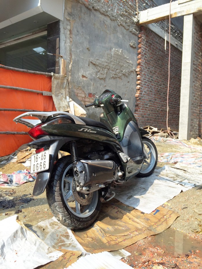Ban sh 300i